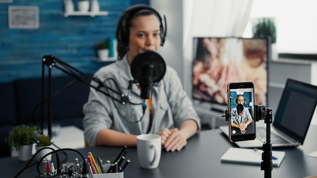 Contact social media influencers